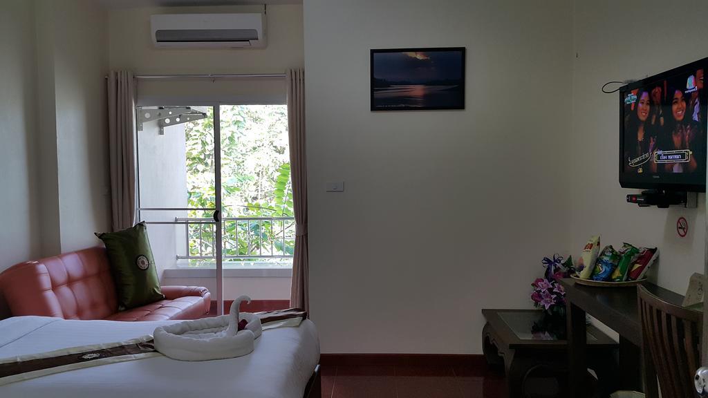 Ruen Narisra Resort Sukhothaï Extérieur photo