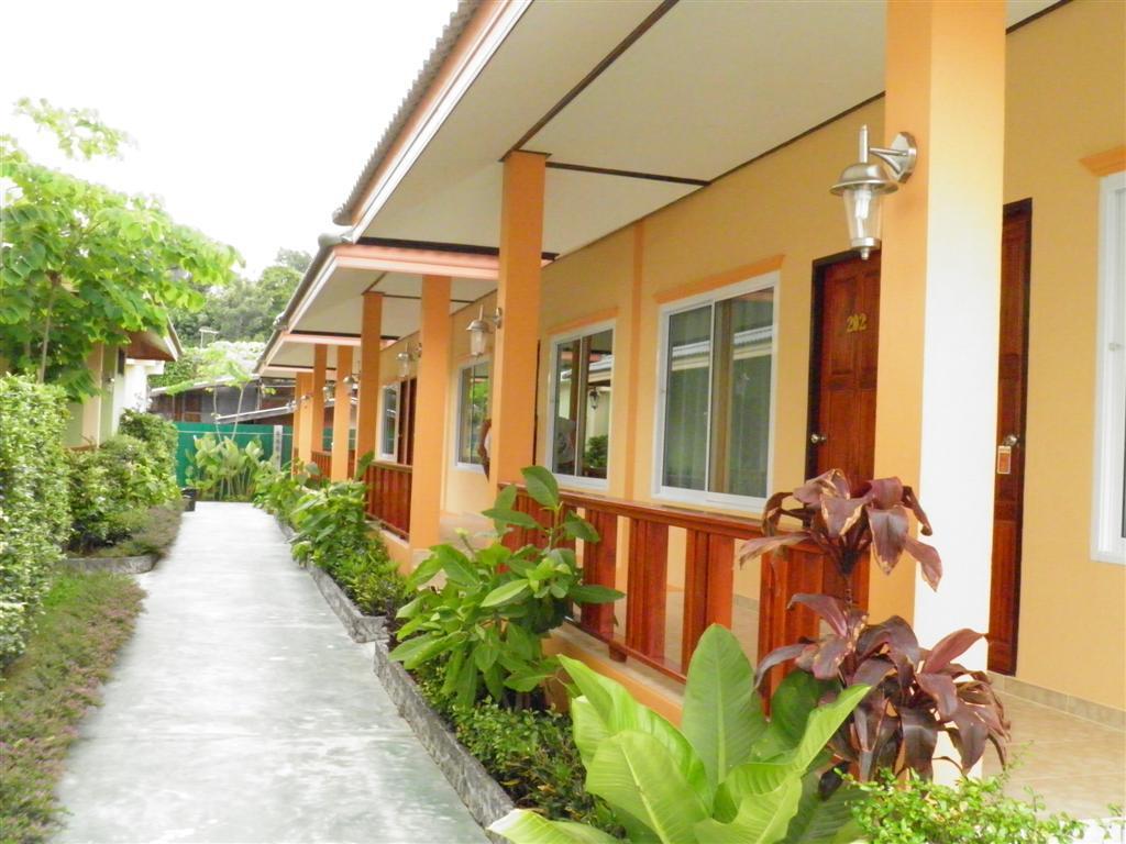 Ruen Narisra Resort Sukhothaï Extérieur photo