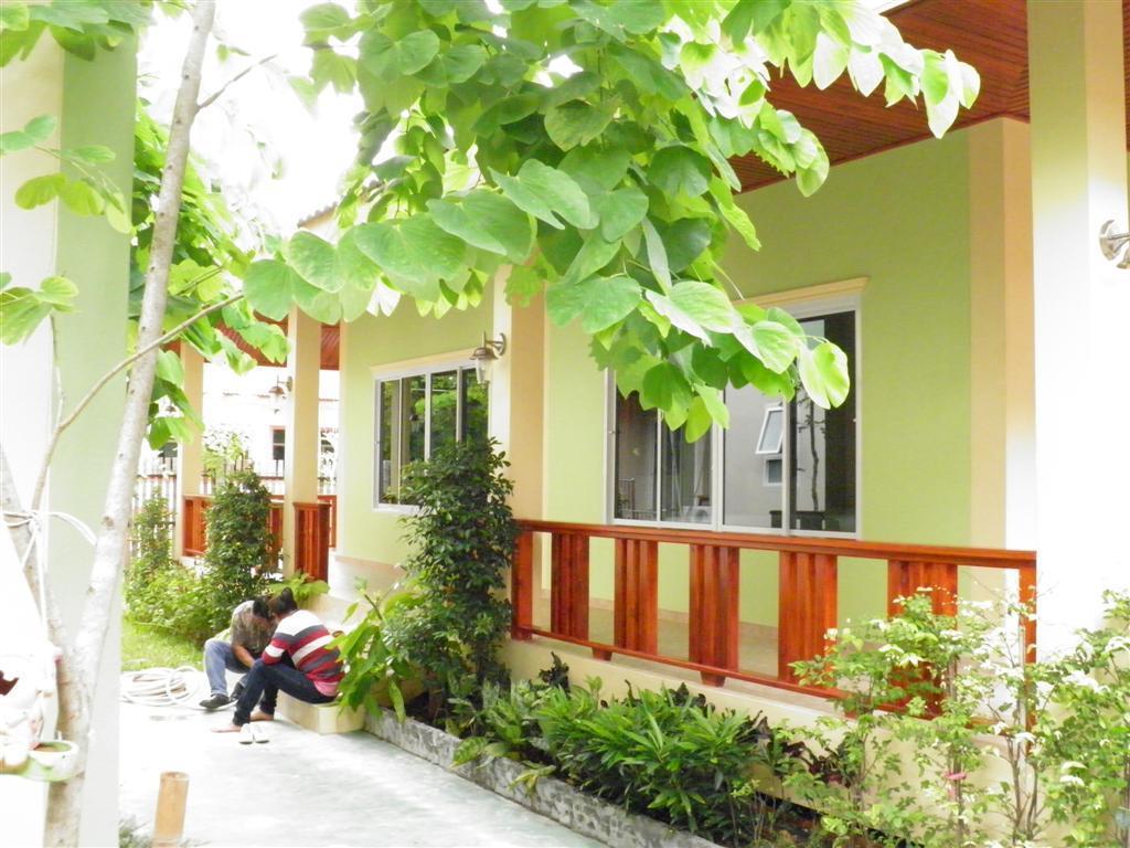 Ruen Narisra Resort Sukhothaï Extérieur photo