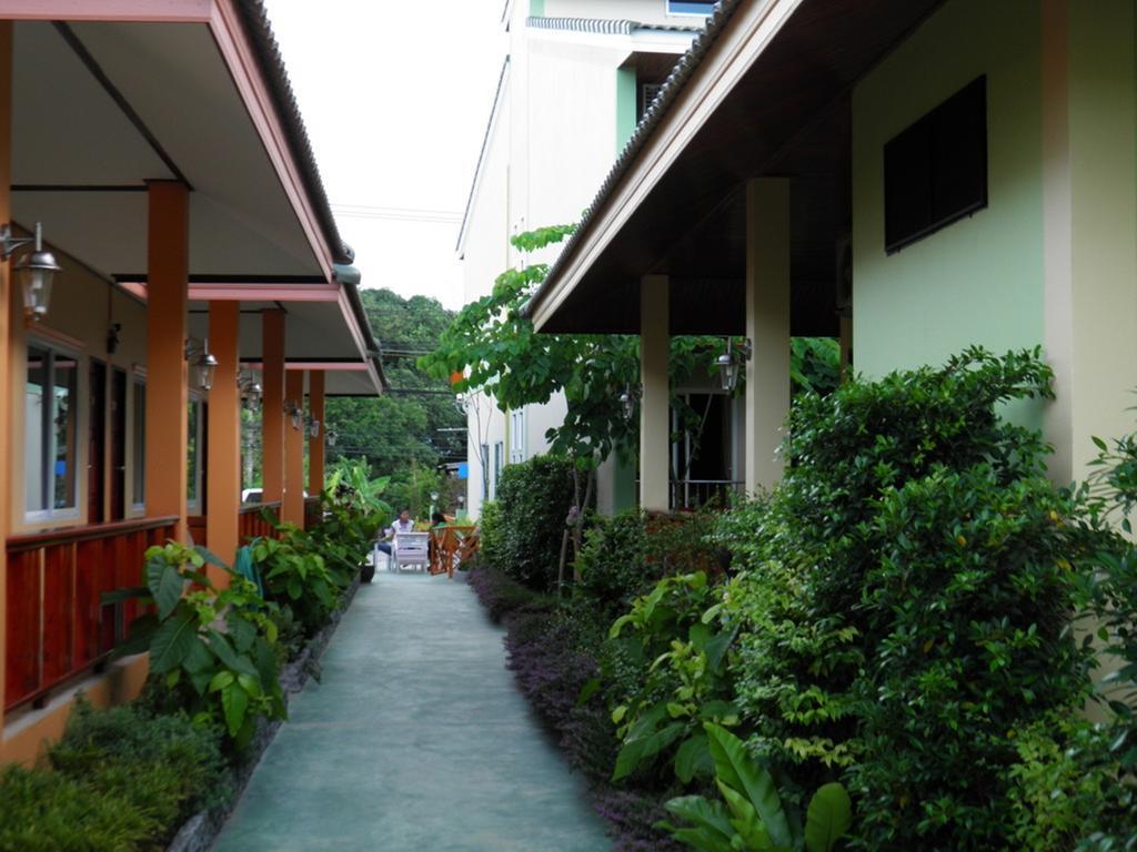 Ruen Narisra Resort Sukhothaï Extérieur photo